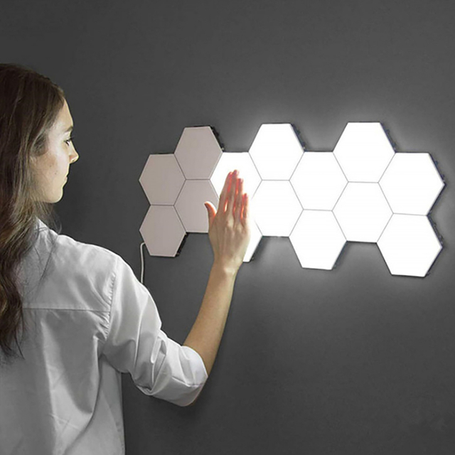 Candeeiros de parede com iluminação hexagonal táctil